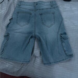 Hot Topic Denim Cargo Shorts